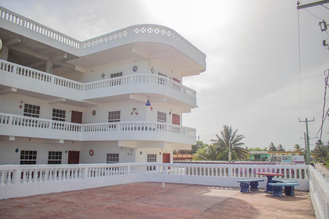 Las Palmas Hotel Корозал Екстериор снимка